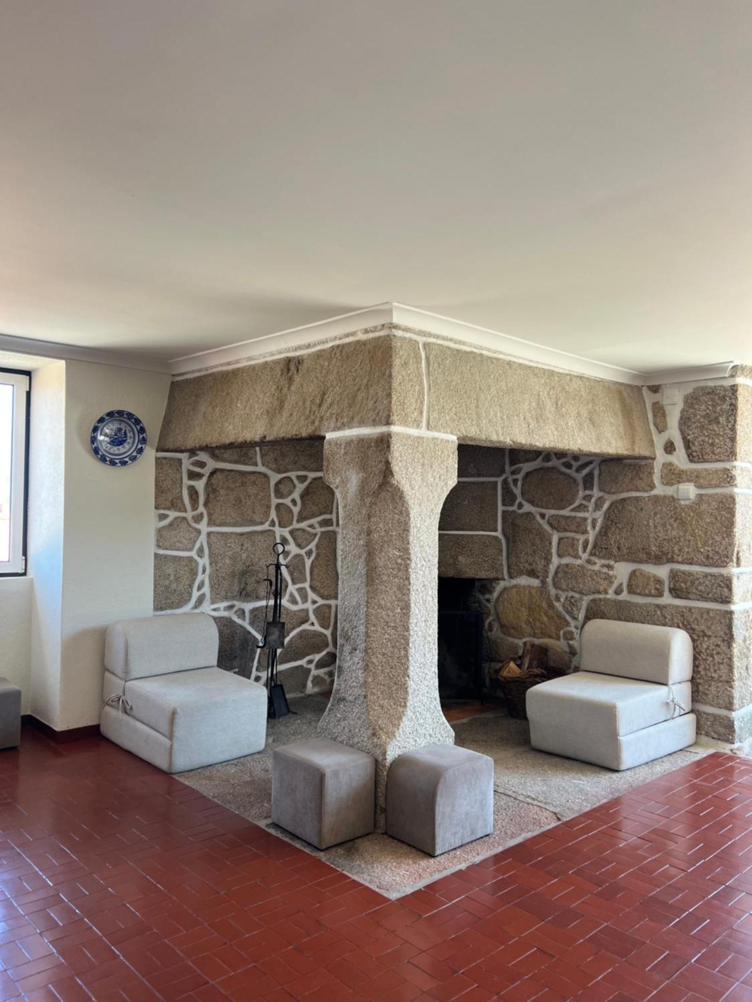 Casa De Lagarinhos Jacuzzi Spa Jogos Gym - Serra Da Estrela - Seia - Gouveia โกเวยา ภายนอก รูปภาพ